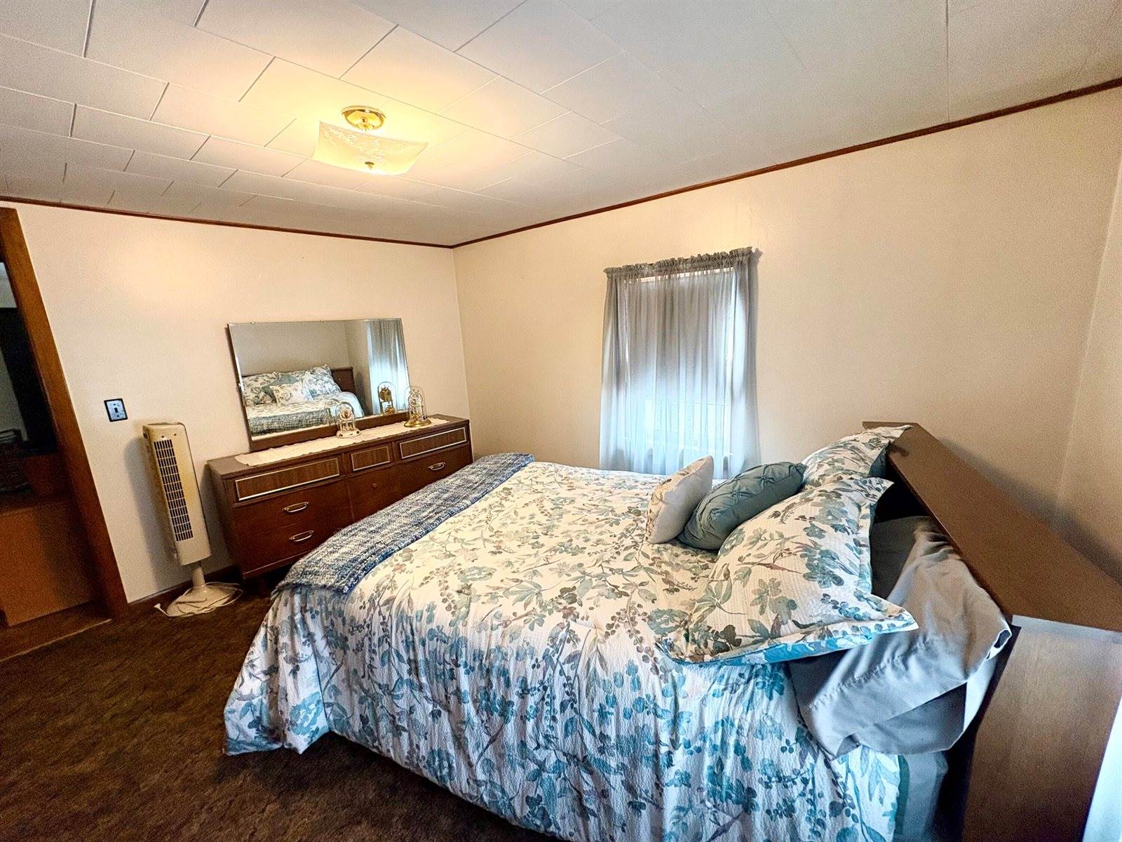 16 Lagrange Road, Howland, ME 04448