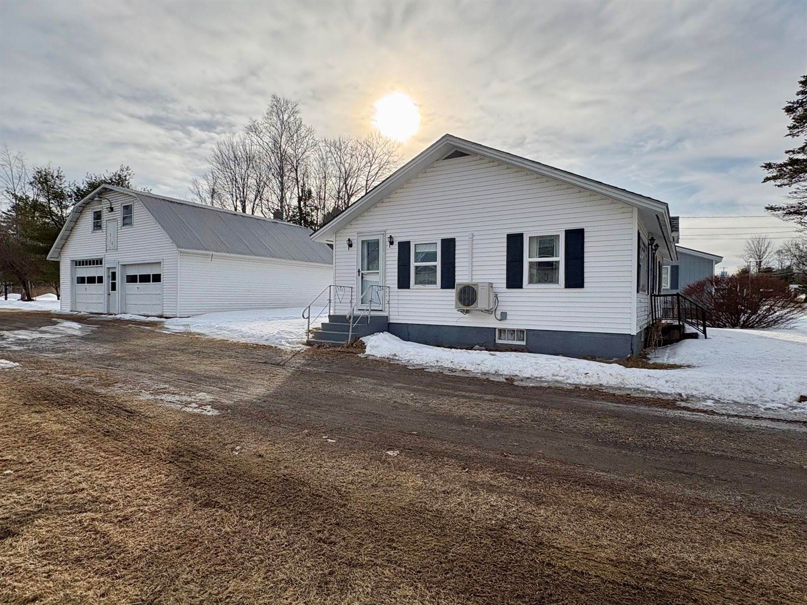 16 Lagrange Road, Howland, ME 04448