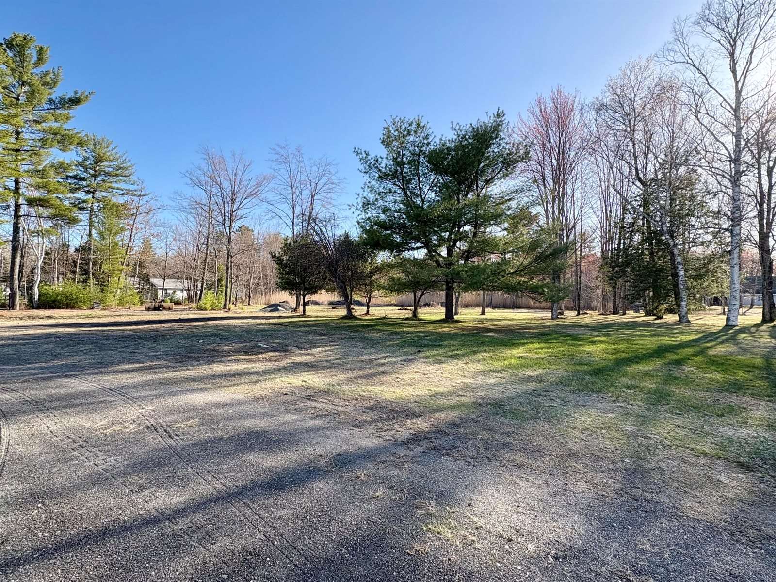 16 Lagrange Road, Howland, ME 04448