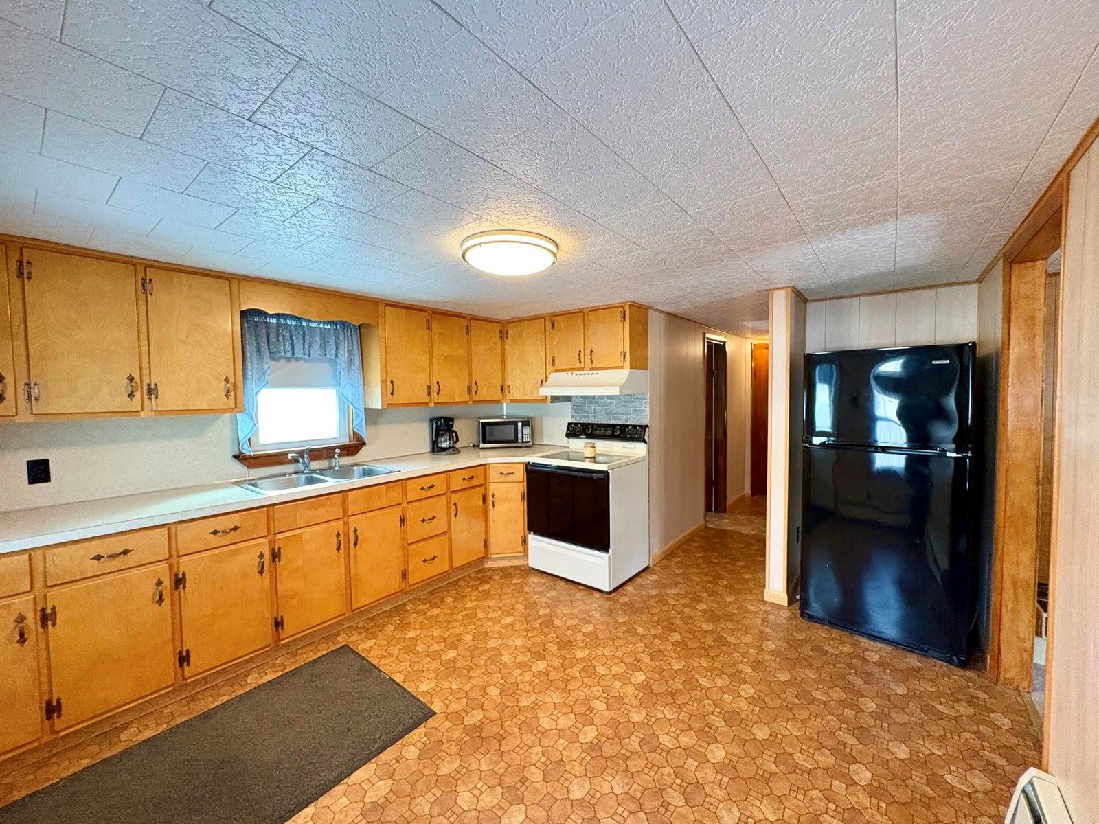 16 Lagrange Road, Howland, ME 04448