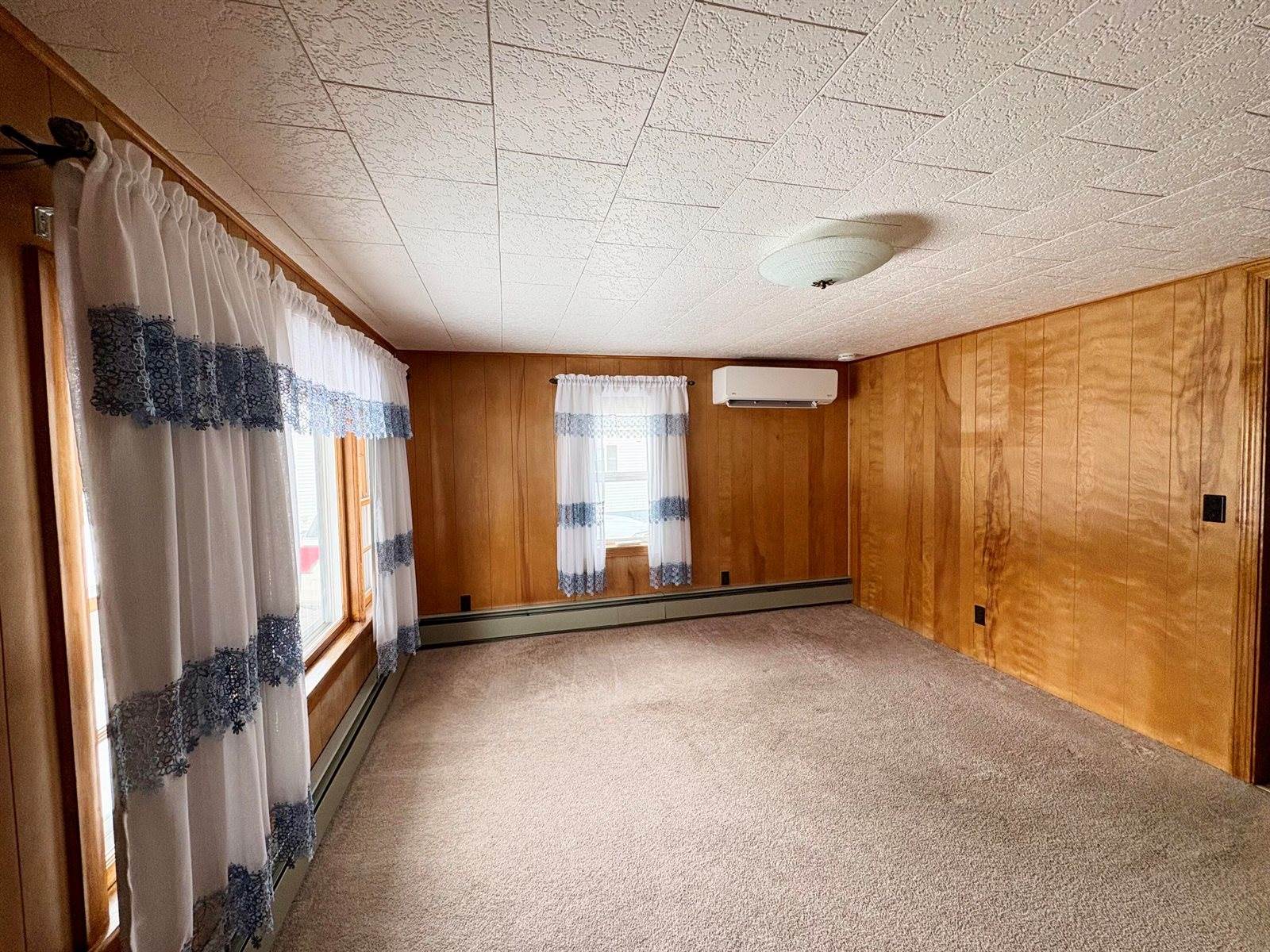 16 Lagrange Road, Howland, ME 04448