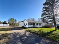 16 Lagrange Road, Howland, ME 04448
