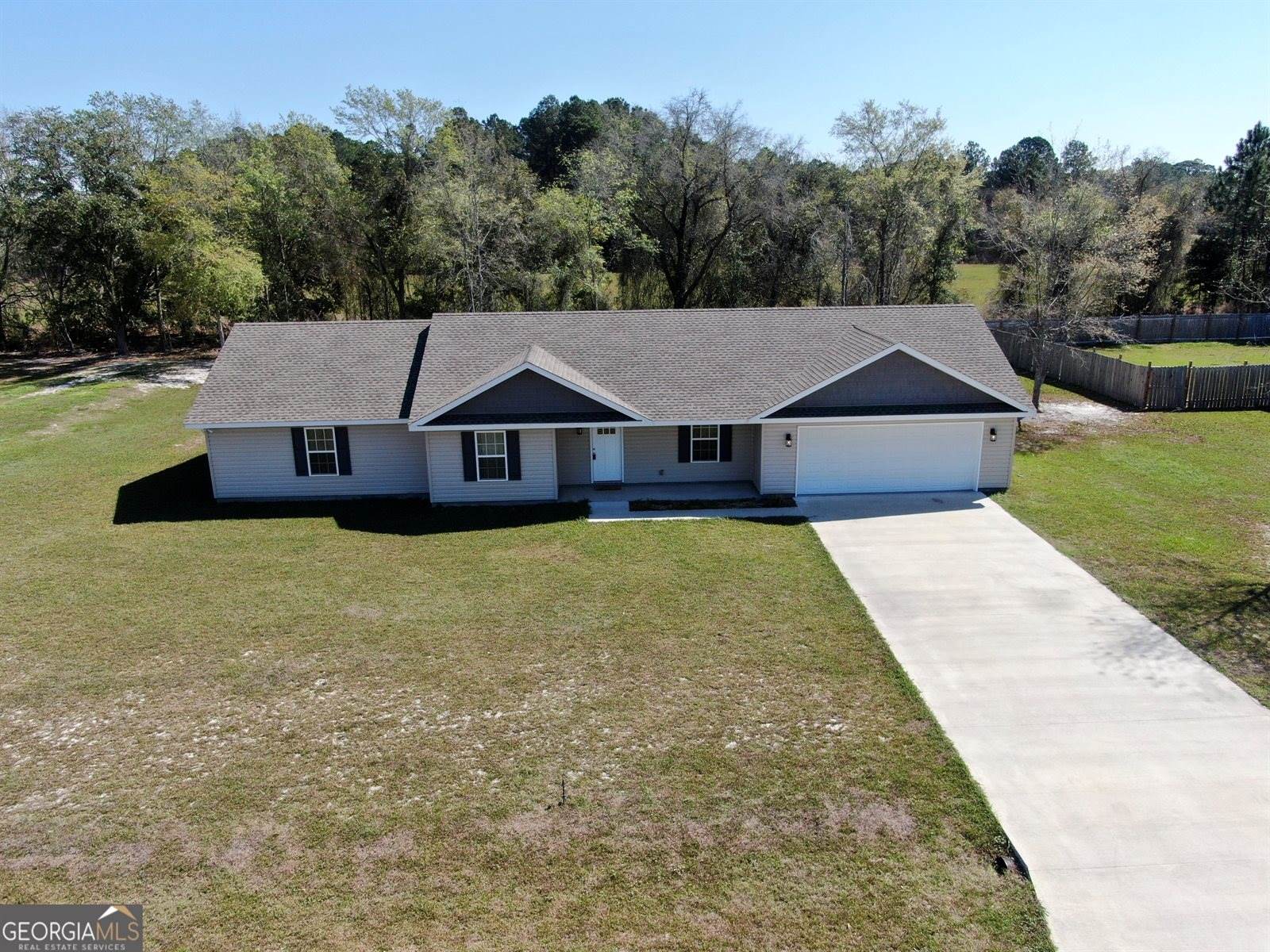 4756 Otter Creek Circle, Blackshear, GA 31516