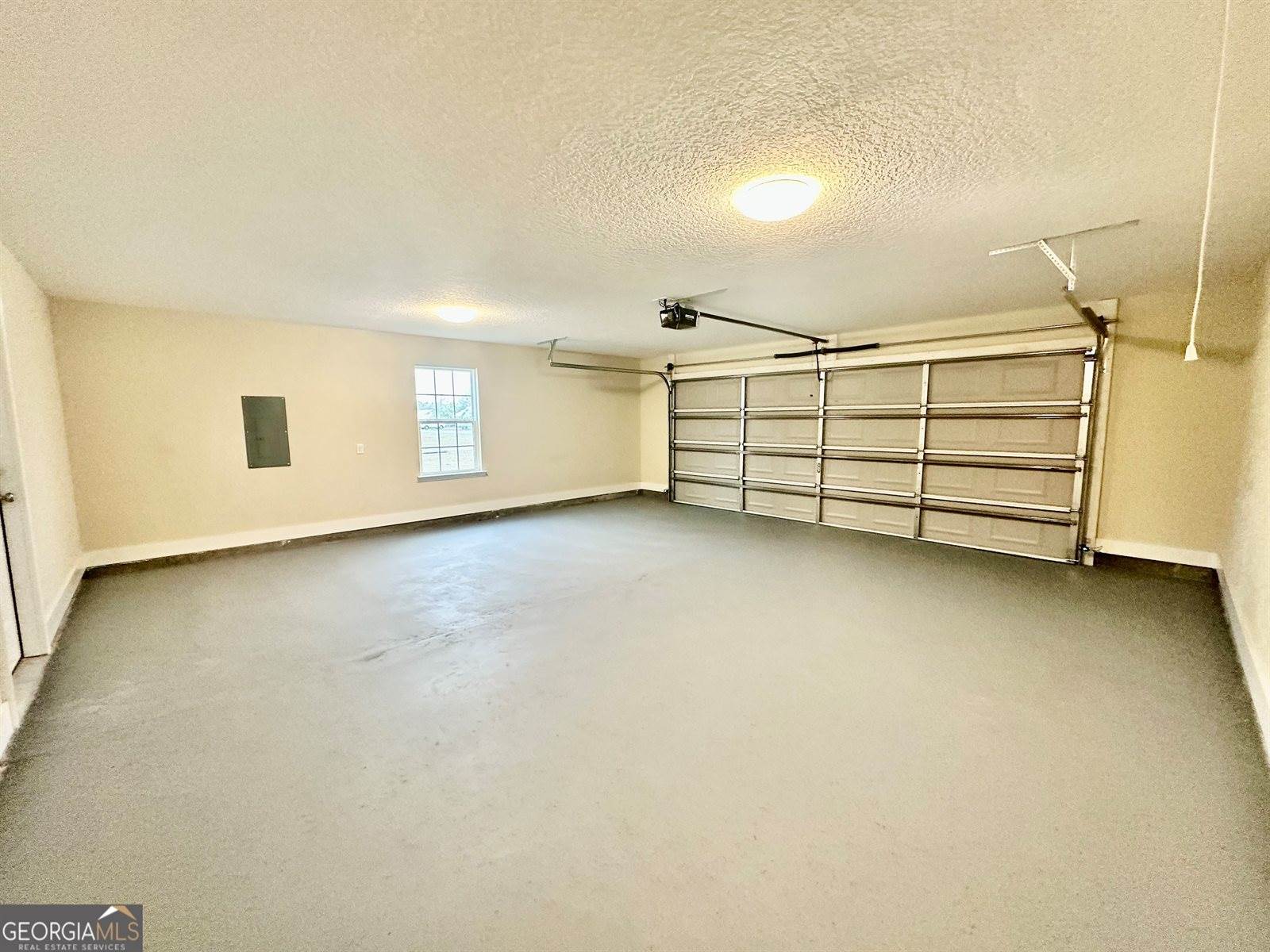 4756 Otter Creek Circle, Blackshear, GA 31516