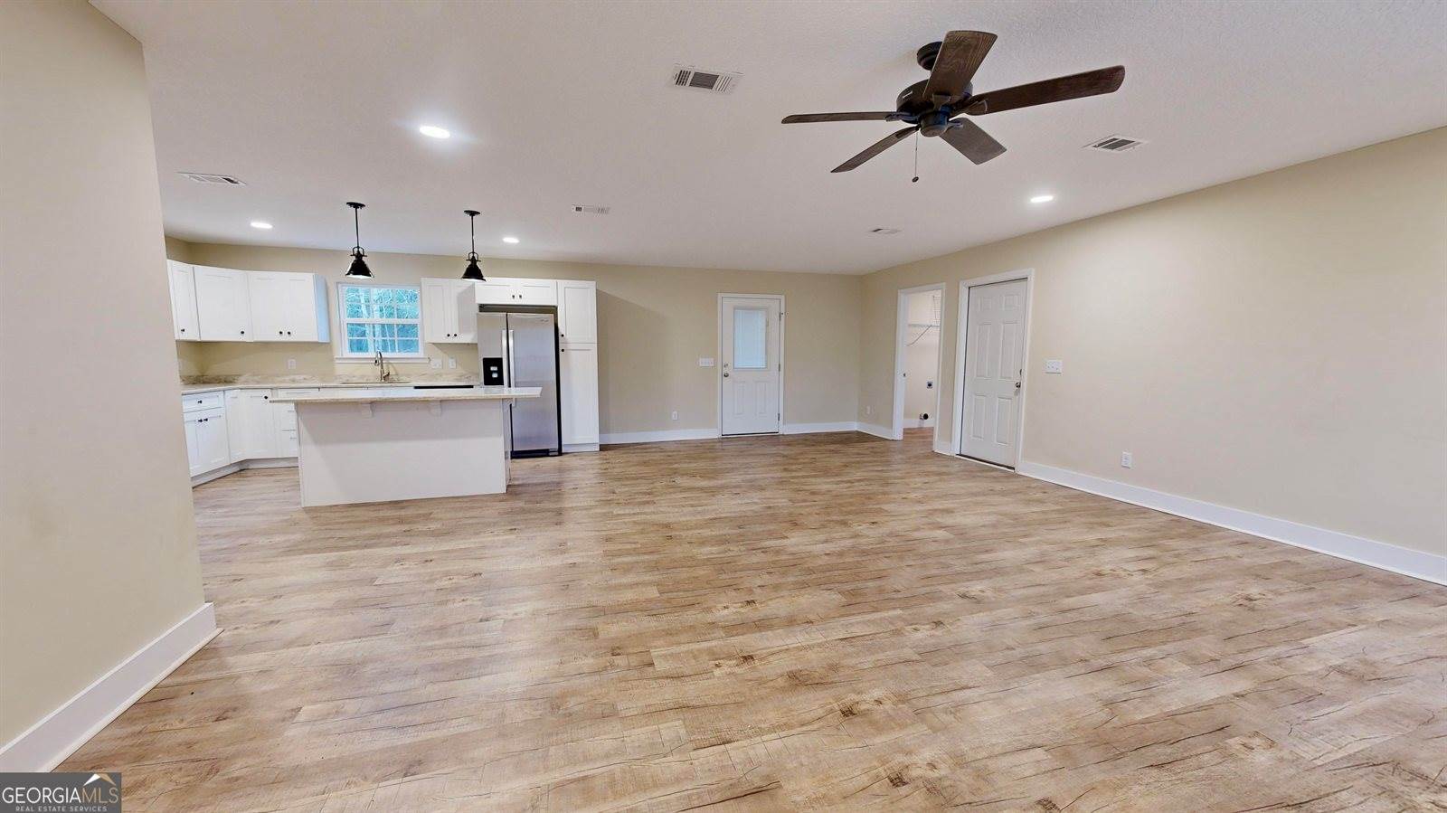 4756 Otter Creek Circle, Blackshear, GA 31516