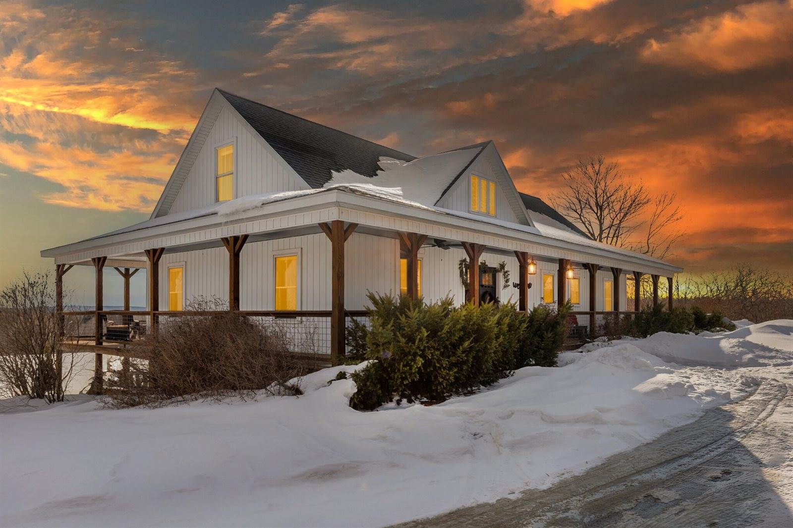 125 Shaw Hill Road, Hampden, ME 04444