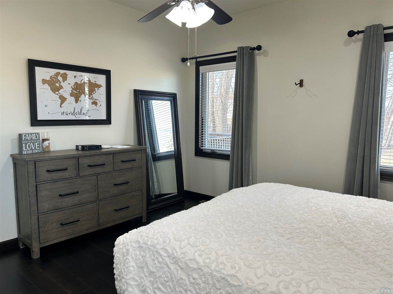 875 E Sawgrass Trail, Dakota Dunes, SD 57049