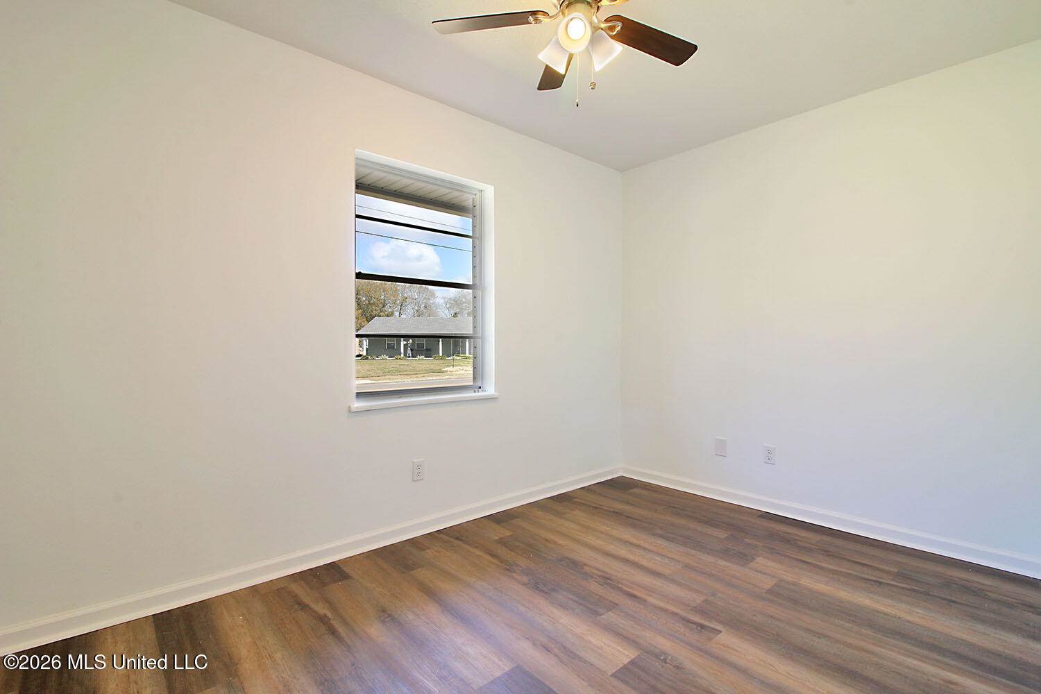 15825 Waycross Drive, Biloxi, MS 39532