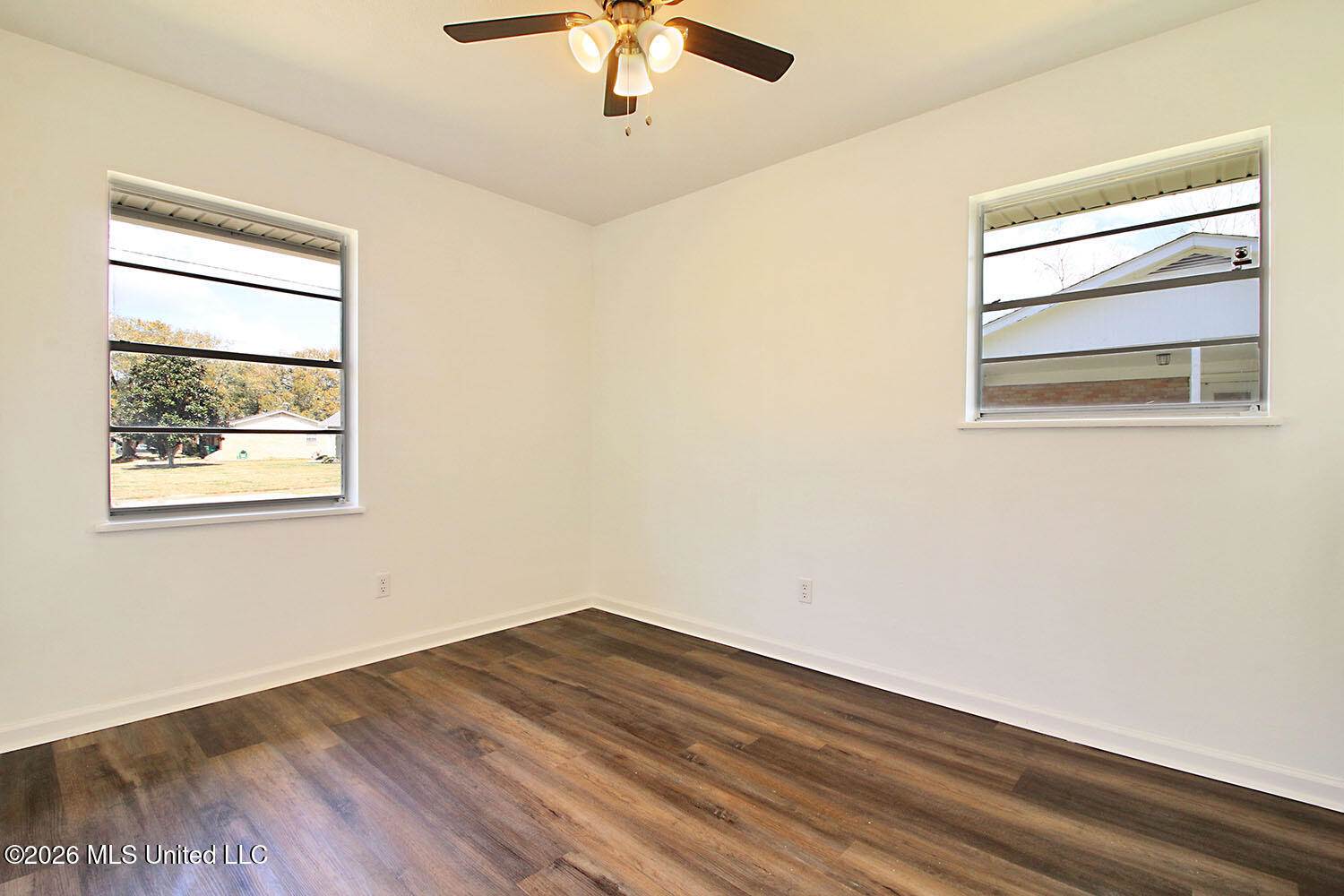 15825 Waycross Drive, Biloxi, MS 39532