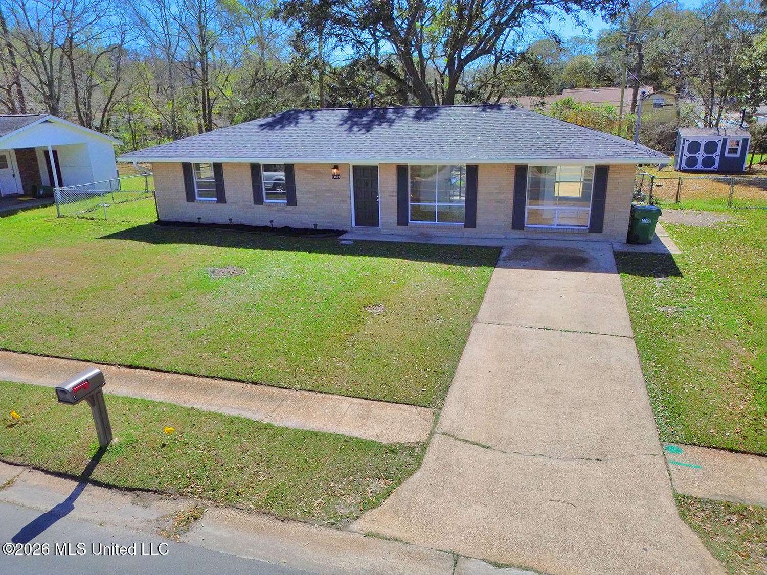15825 Waycross Drive, Biloxi, MS 39532
