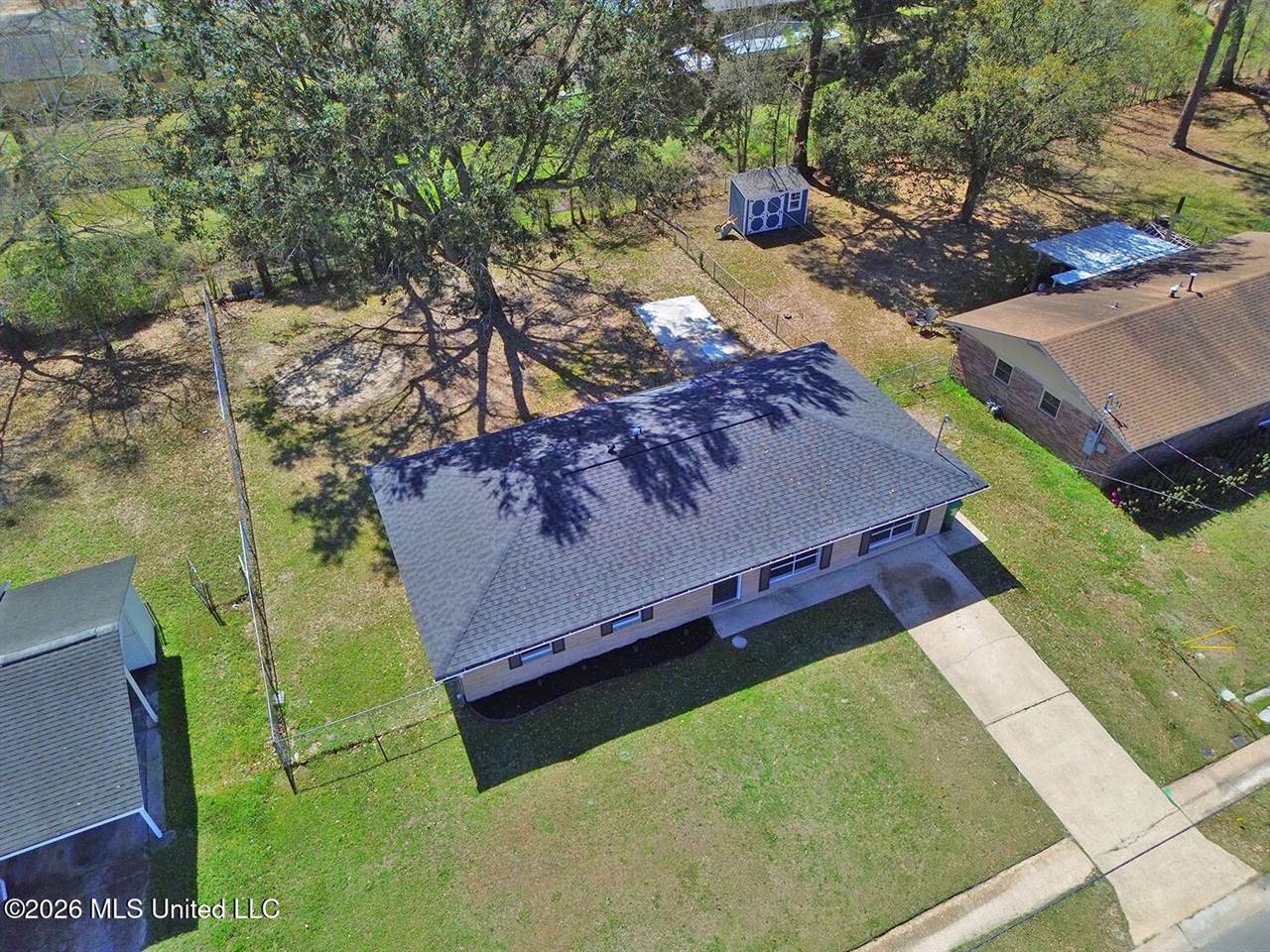 15825 Waycross Drive, Biloxi, MS 39532