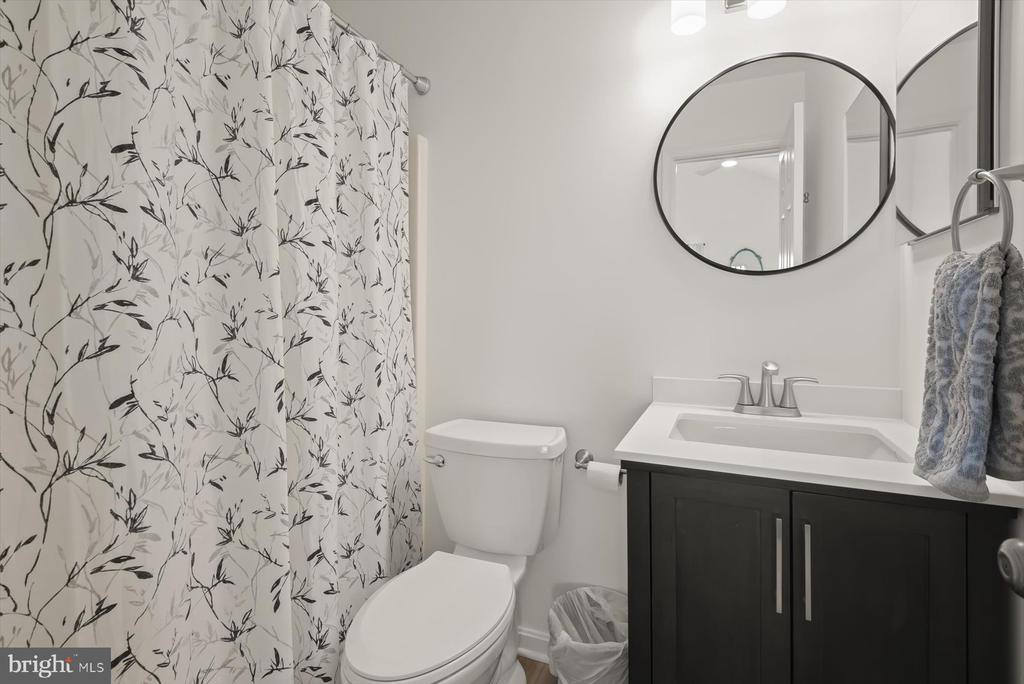 8830 Tanglewood Lane, Manassas, VA 20110