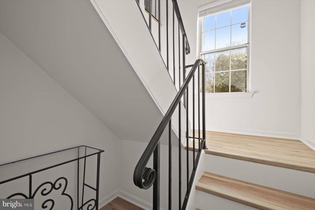 8830 Tanglewood Lane, Manassas, VA 20110