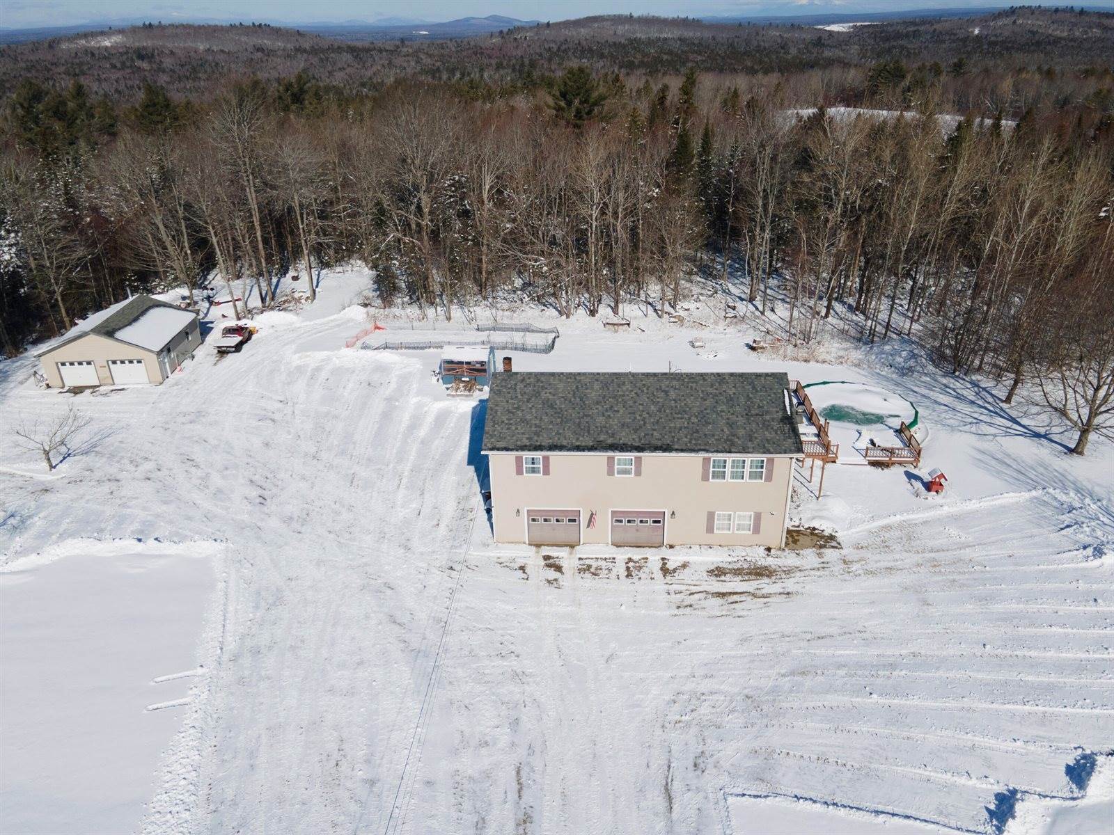 311 Phinney Farm Road, Lincoln, ME 04457