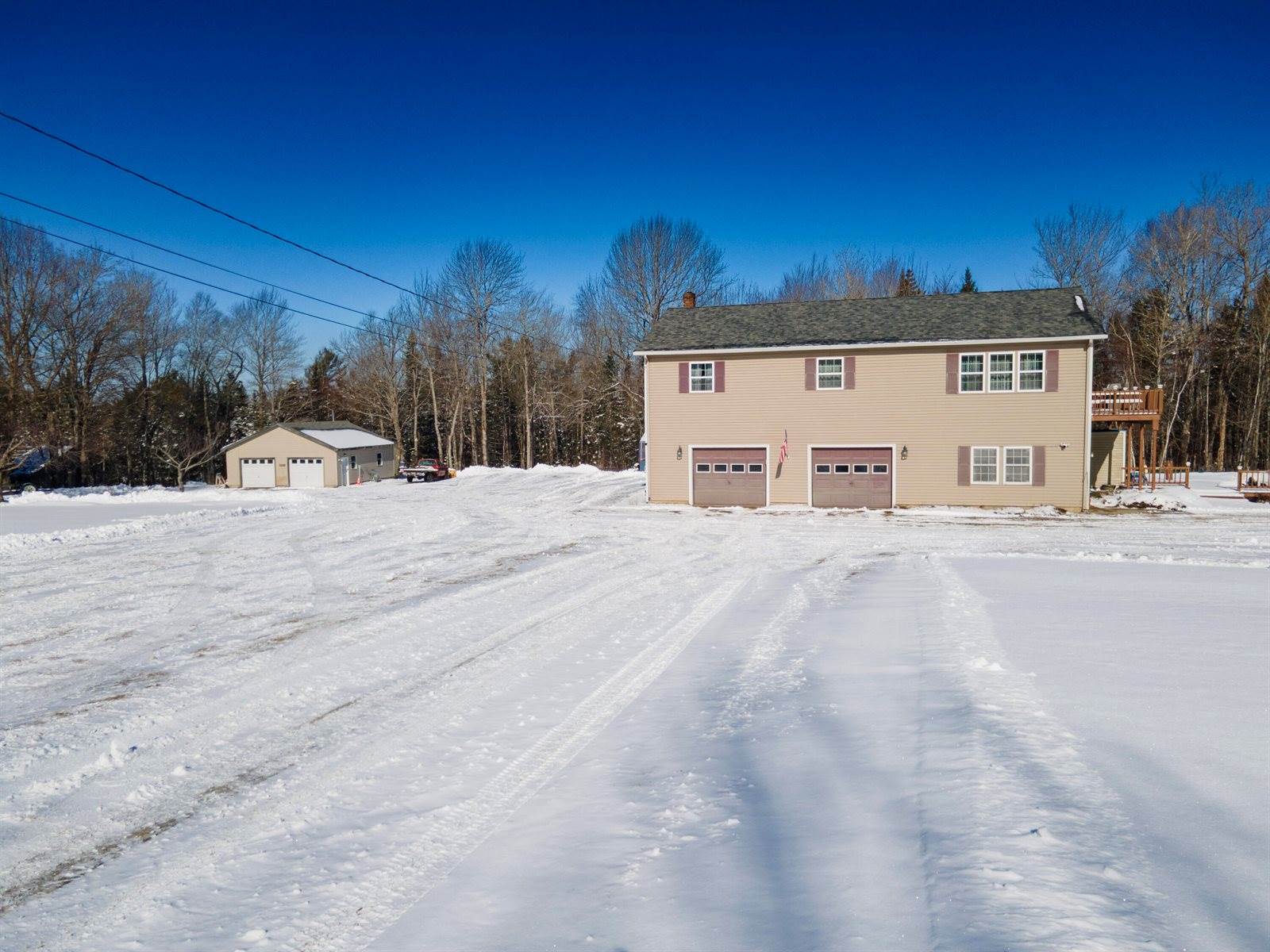 311 Phinney Farm Road, Lincoln, ME 04457