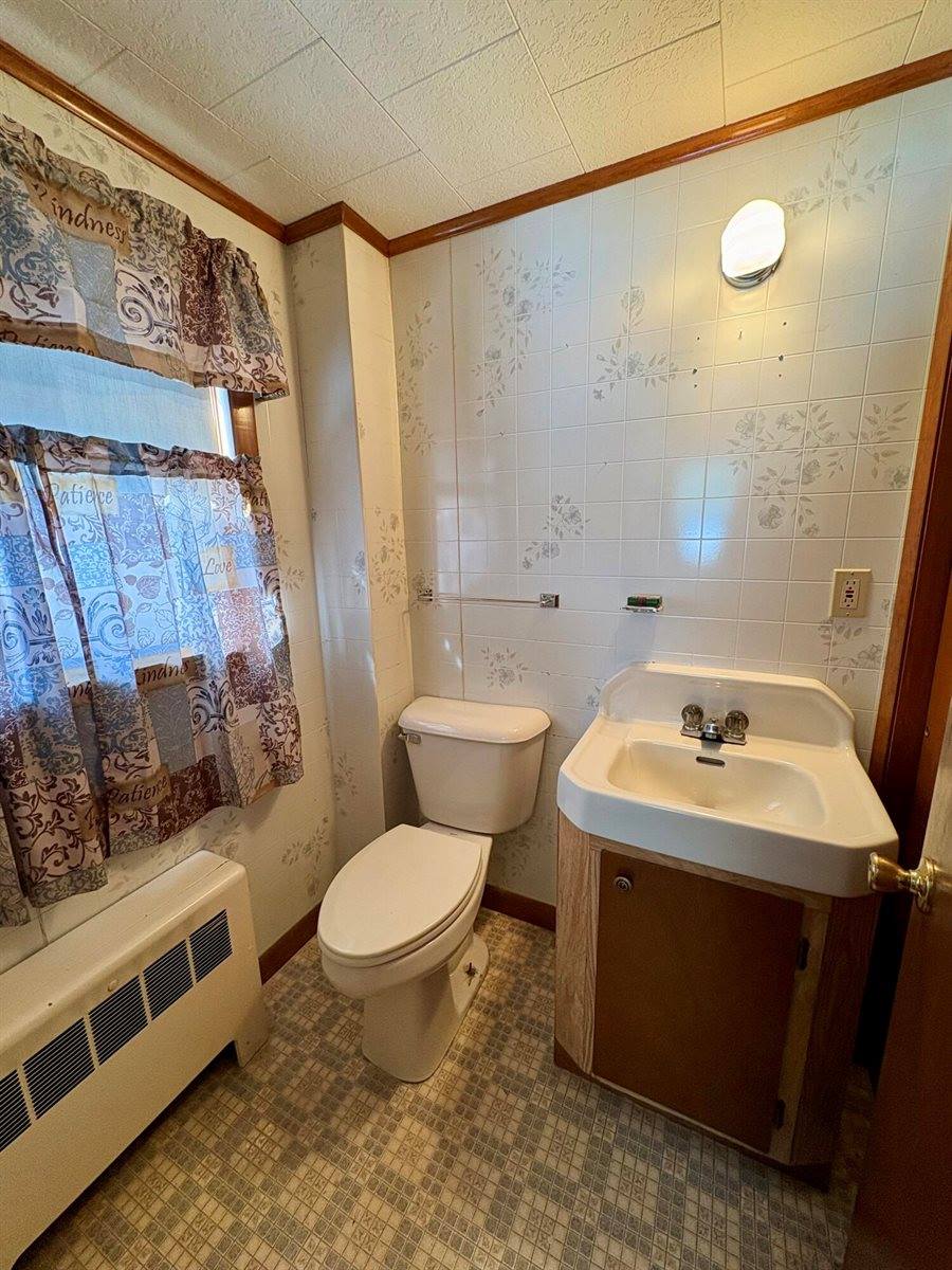 56 Station Street, Ashland, ME 04732