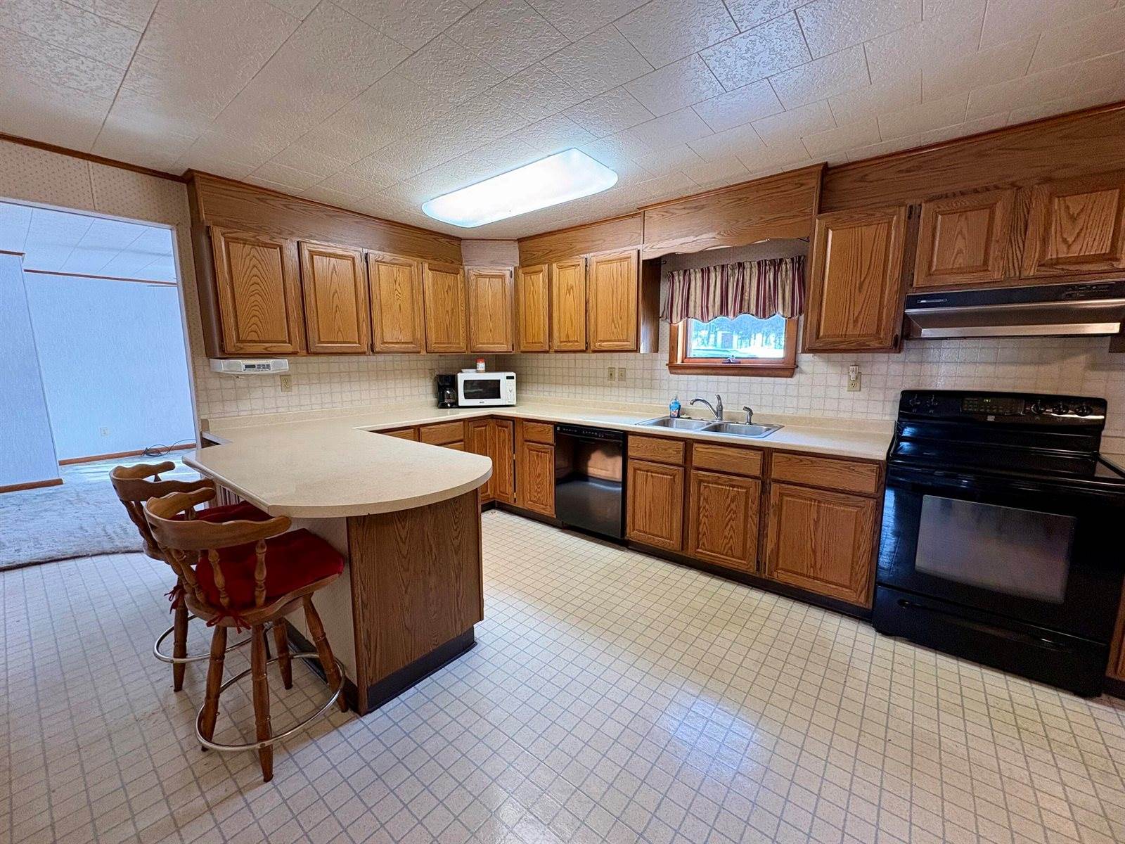 56 Station Street, Ashland, ME 04732