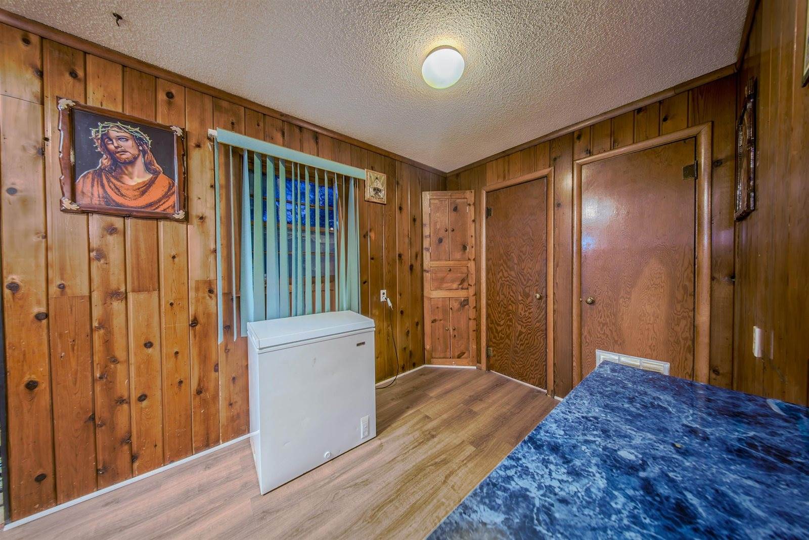 113 South Country Club Rd, Arkansas City, KS 67005