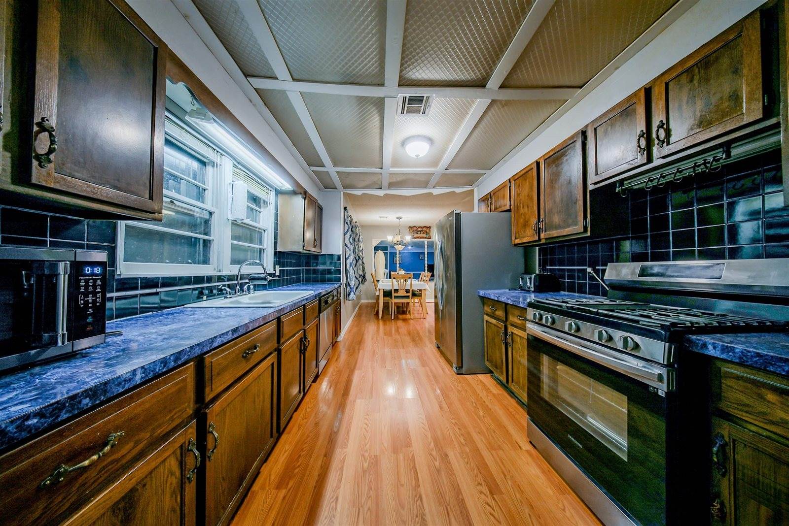 113 South Country Club Rd, Arkansas City, KS 67005