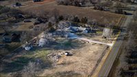 113 South Country Club Rd, Arkansas City, KS 67005