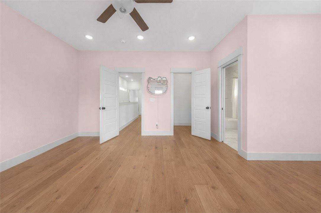 1054 Main Street, Bentonville, AR 72712