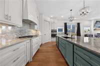 1054 Main Street, Bentonville, AR 72712