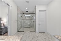 1054 Main Street, Bentonville, AR 72712