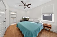 1054 Main Street, Bentonville, AR 72712