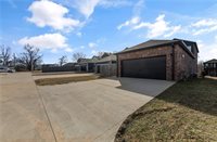 1054 Main Street, Bentonville, AR 72712