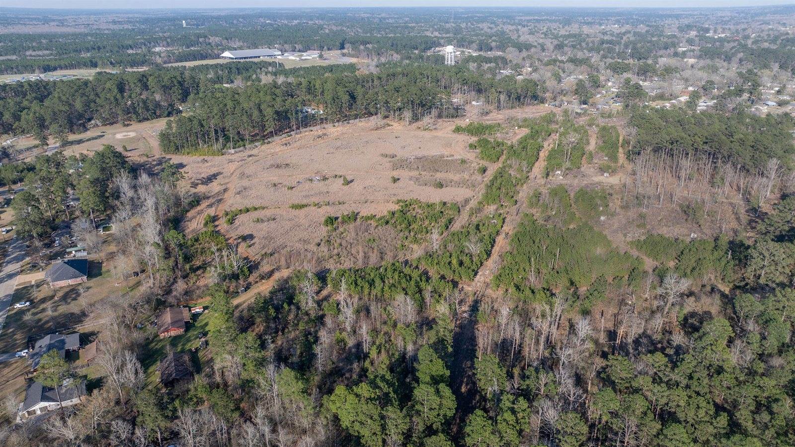 2109 Nolan Trce, Leesville, LA 71446