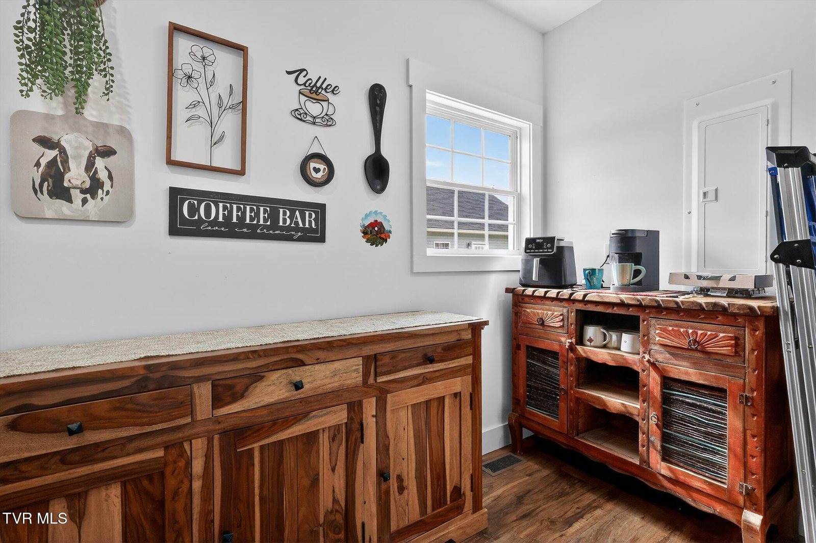 1610 East Millard Street, Johnson City, TN 37601