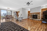 218 Kilbourn St, Horicon, WI 53032