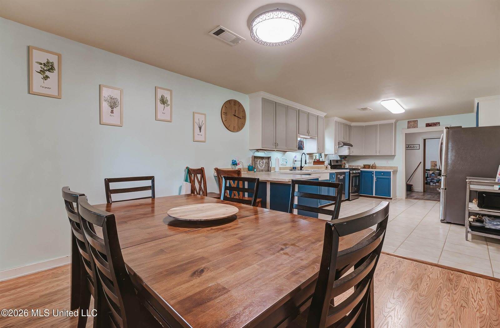 28 West M Stewart Road, Carriere, MS 39426