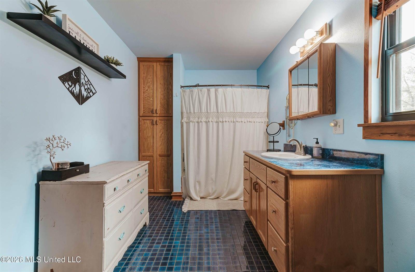 28 West M Stewart Road, Carriere, MS 39426