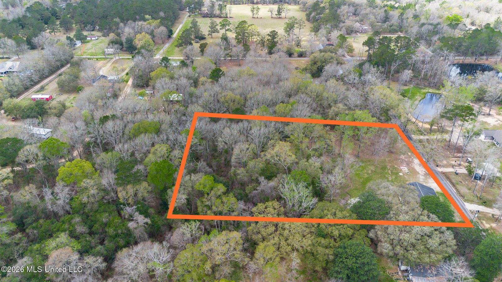 28 West M Stewart Road, Carriere, MS 39426