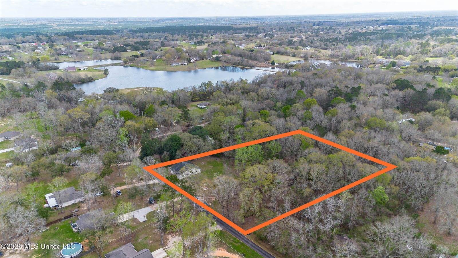 28 West M Stewart Road, Carriere, MS 39426