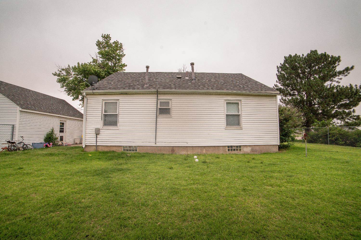 101 South Stanton Street, Johnson, KS 67855