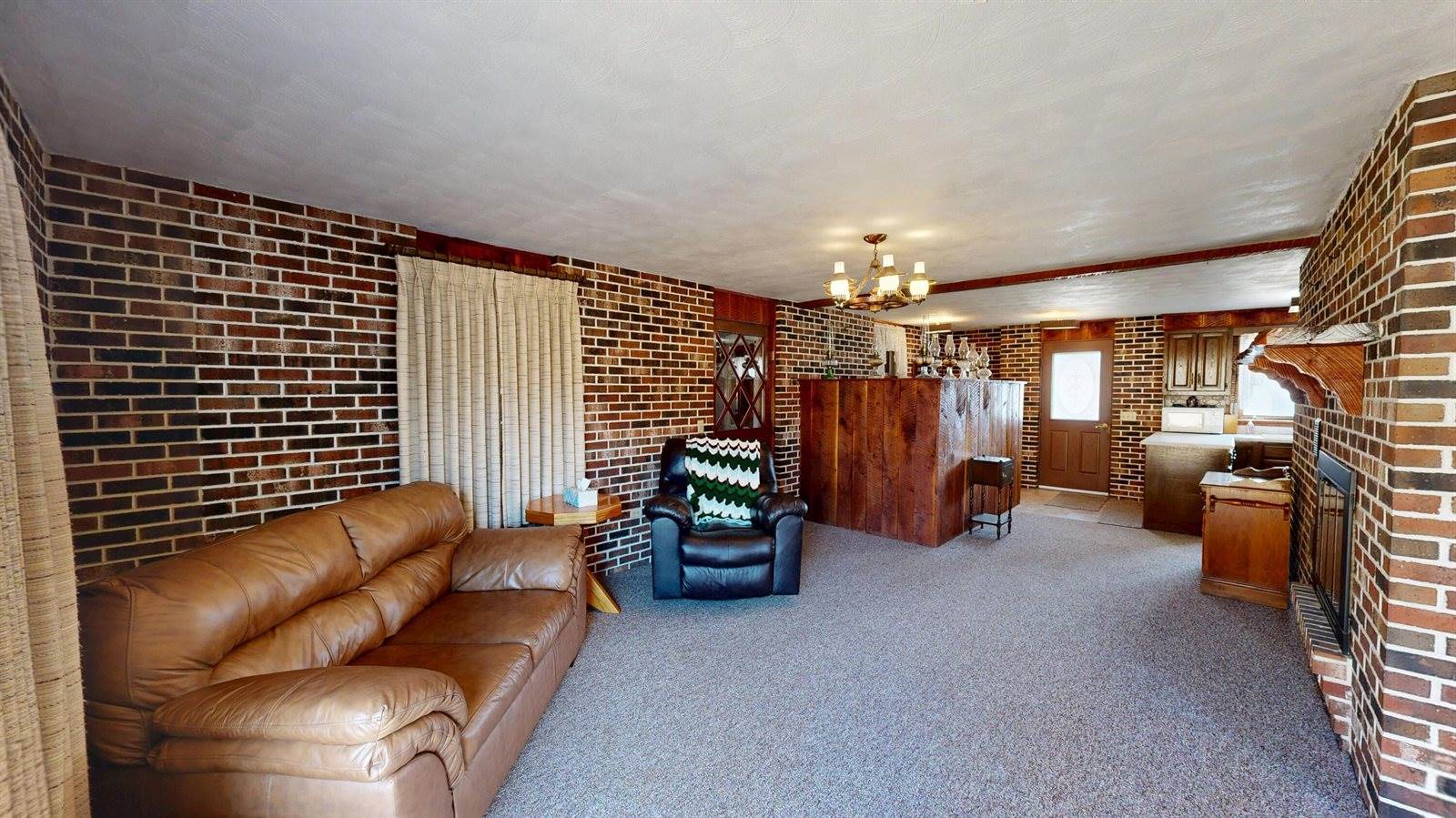 16884 County Road S -, Hickory Grove, WI 53805