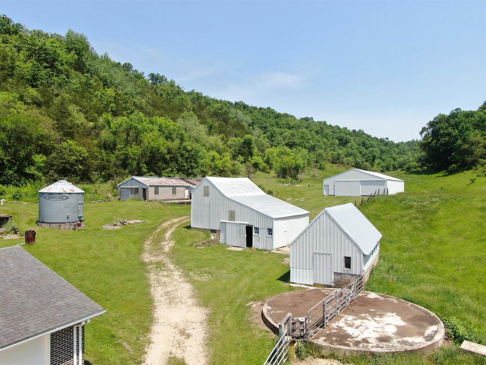 16884 County Road S -, Hickory Grove, WI 53805