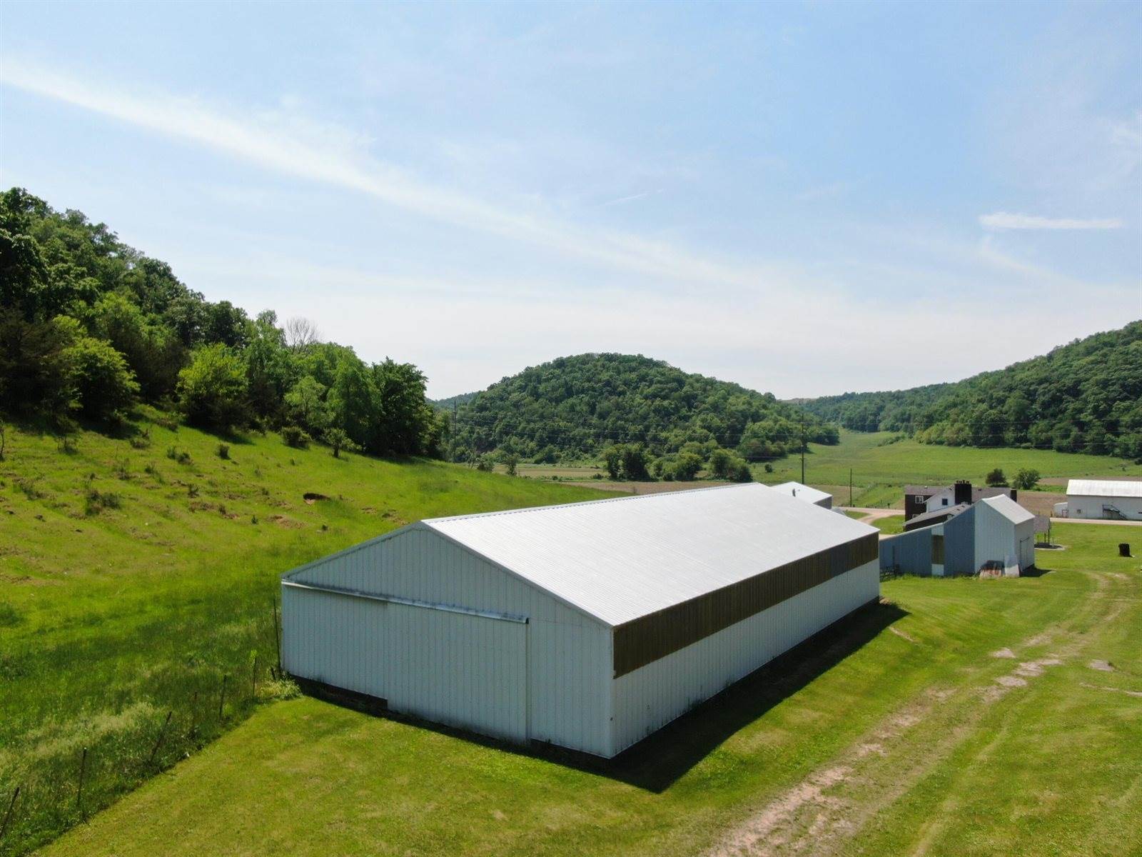 16884 County Road S -, Hickory Grove, WI 53805