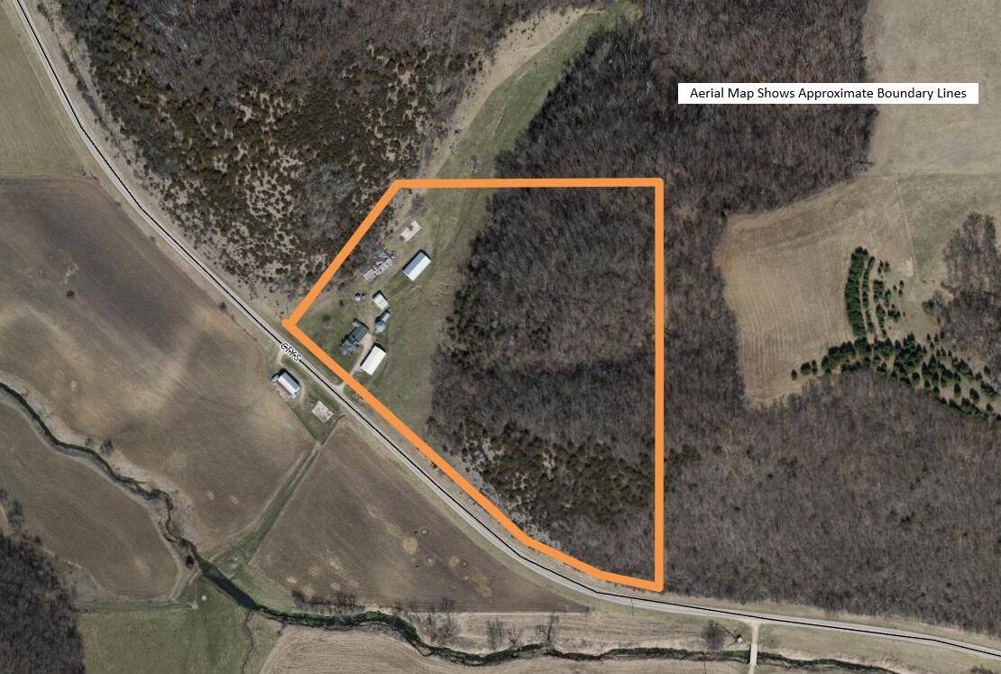 16884 County Road S -, Hickory Grove, WI 53805