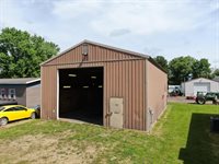 249 South State St, La Farge, WI 54639