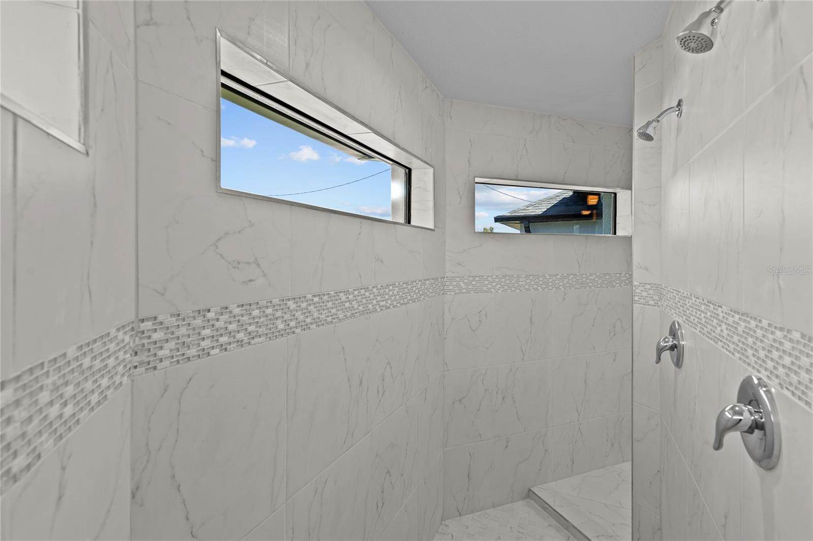 710 NW 2ND Lane, Cape Coral, FL 33993