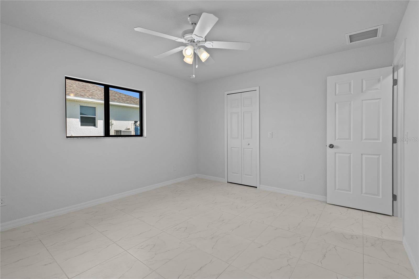 710 NW 2ND Lane, Cape Coral, FL 33993