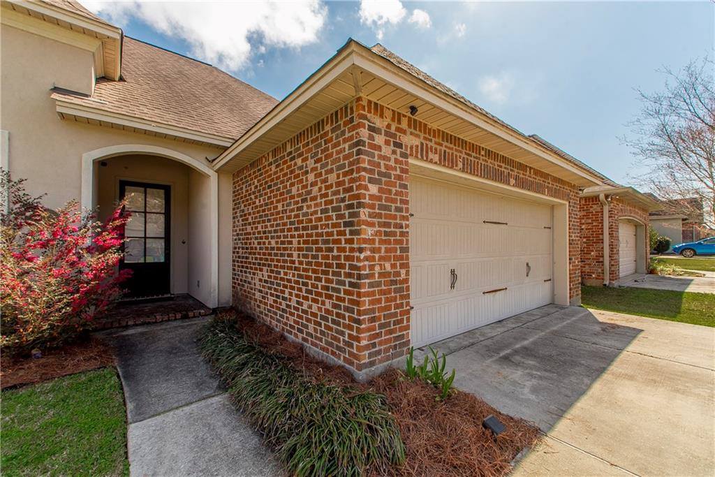 632 Brown Thrasher N Loop, Madisonville, LA 70447