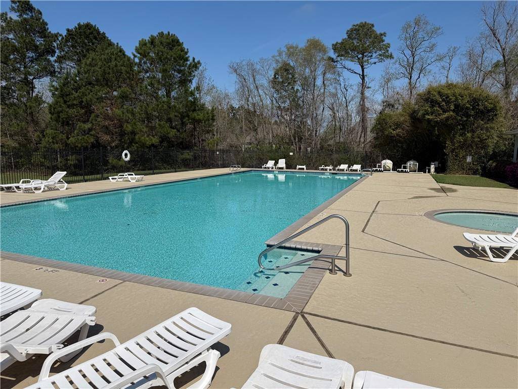 632 Brown Thrasher N Loop, Madisonville, LA 70447