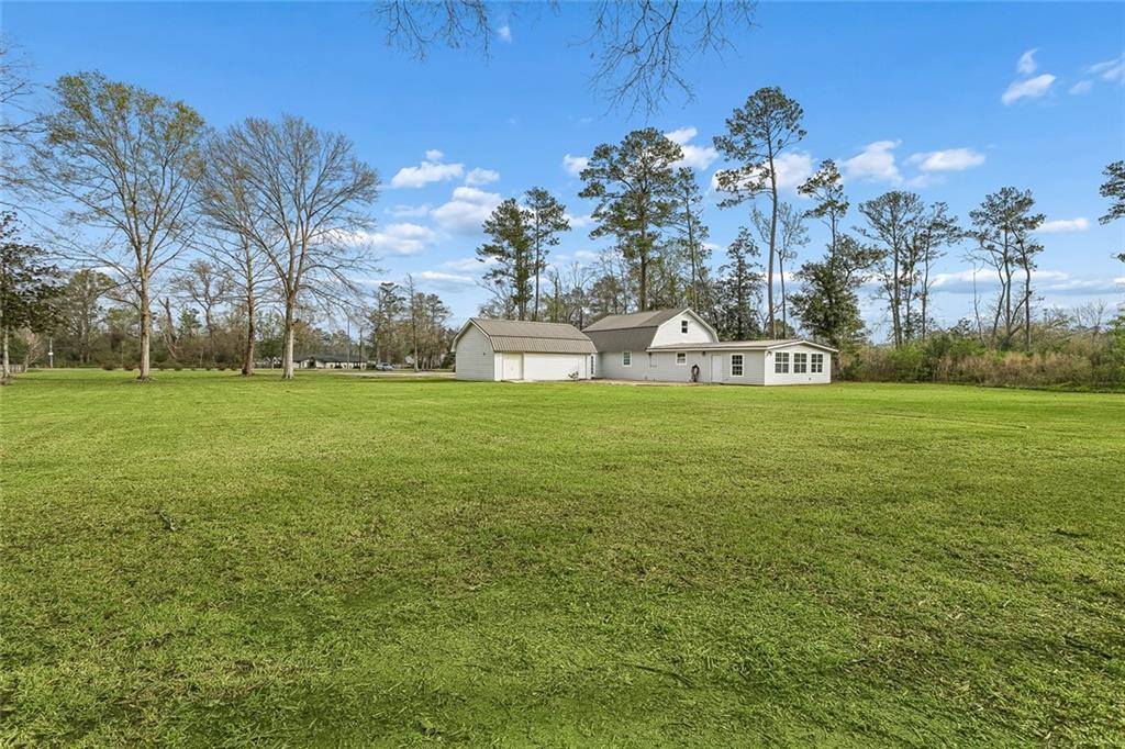 11114 Highway 22, Ponchatoula, LA 70454