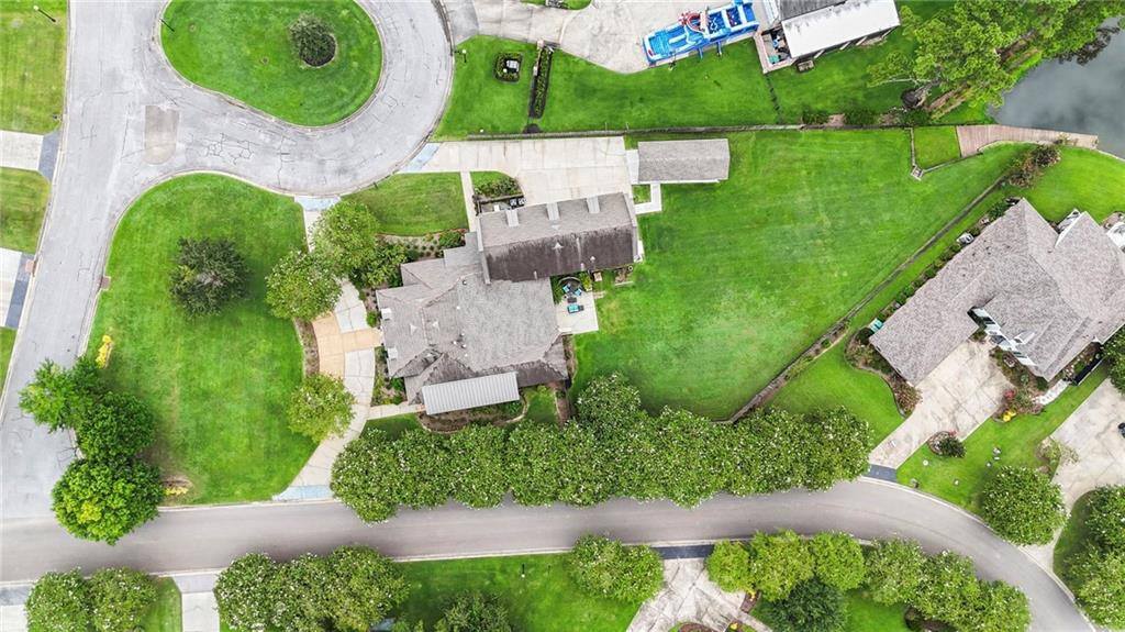 9291 Pebble Beach Circle, Denham Springs, LA 70726