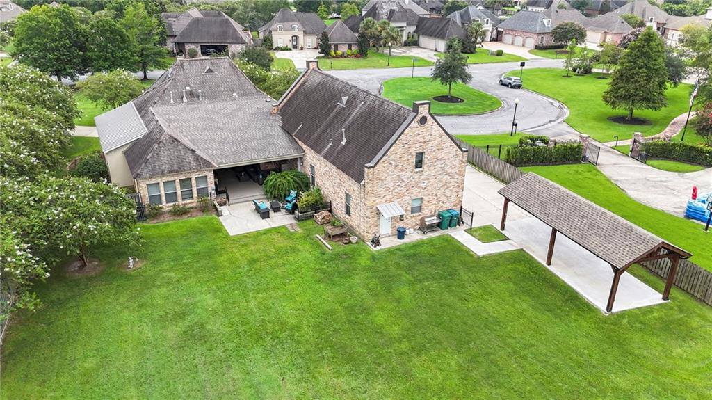 9291 Pebble Beach Circle, Denham Springs, LA 70726