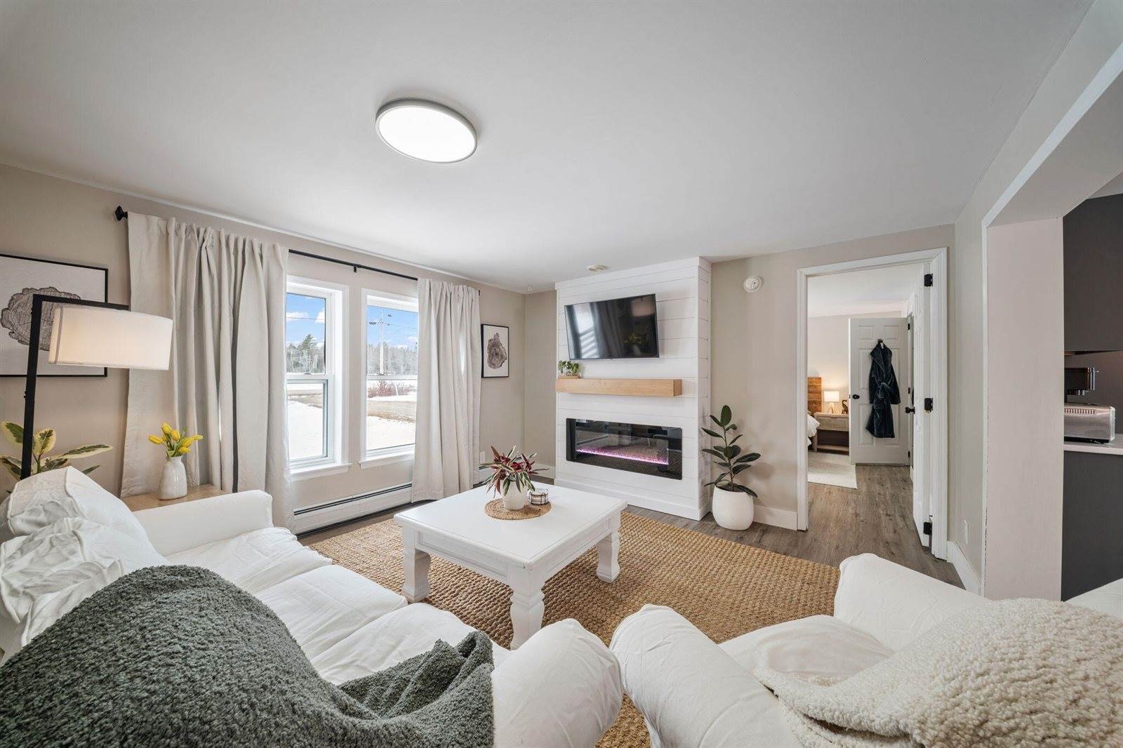 291 Sawyer Road, Hampden, ME 04444